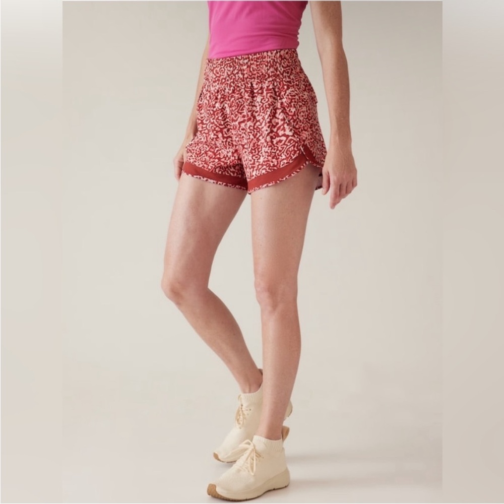 Athleta NWOT Mesh Racer High Rise 3" Short - Picture 3 of 8
